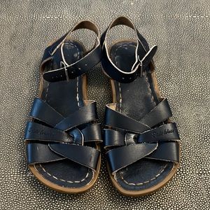 Salt Water classic sandals Navy Blue leather youth size 1